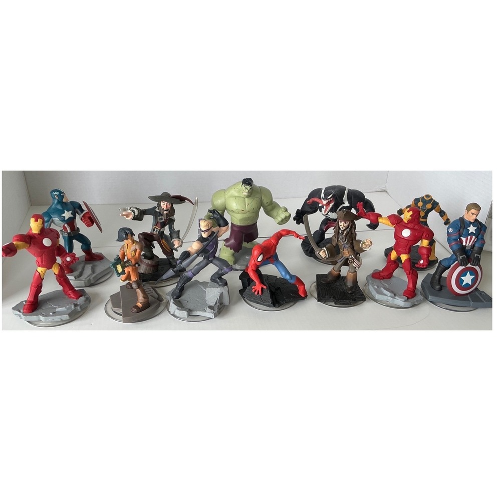 Disney Infinity Figure Lot of 12 Marvel Iron Man Spider-Man Pirates Mixed Styles